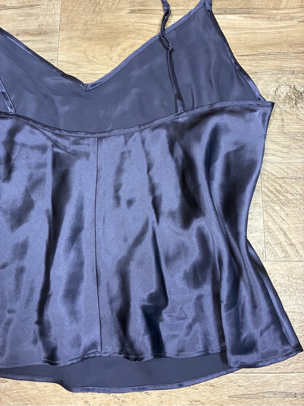 Victoria Secret VTG 100% Silk y2k Cropped Camisole - Picture 10 of 10